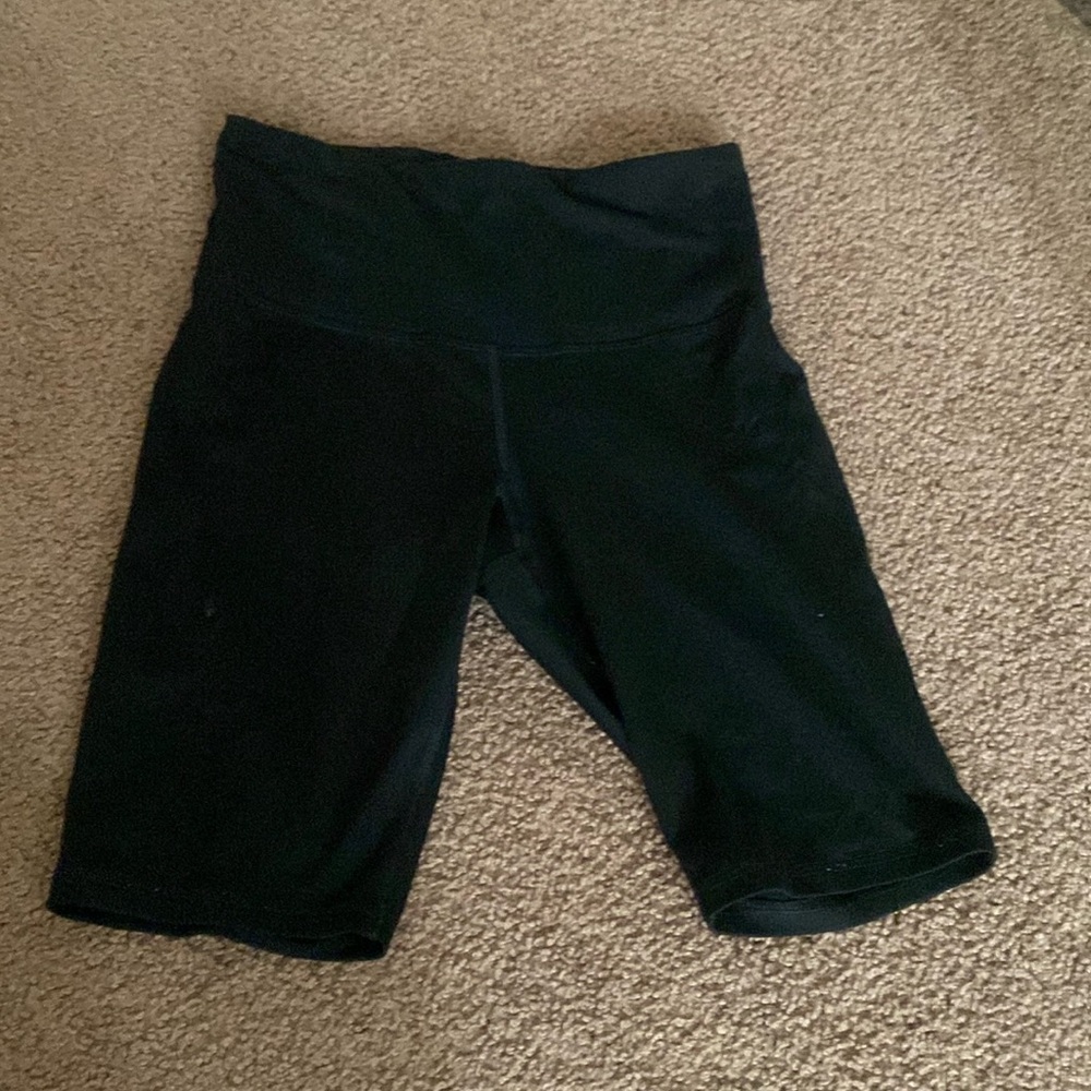 Champion high waisted biker shorts size small.